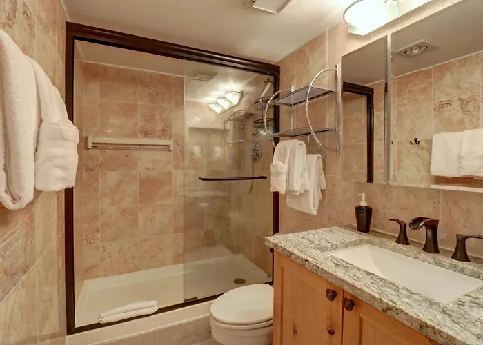 Mp615 Mountain Plaza Center Village 2br 3ba Hot Tub * Copper Mountain