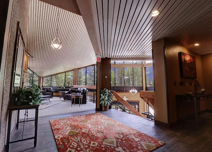 Apartment Mp615 Mountain Plaza Center Village 2br 3ba Hot Tub Copper Mountain